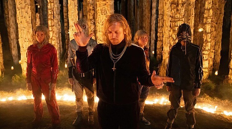 28 rokov potom: Chrám kostí