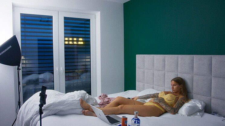 Virtuálna priateľka