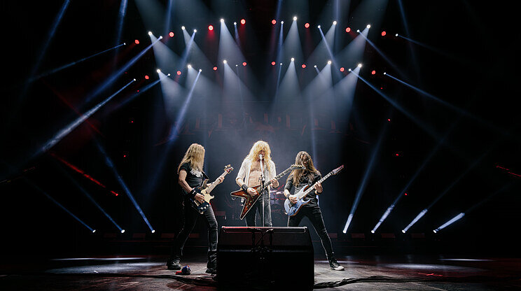 MEGADETH: BEHIND THE MASK