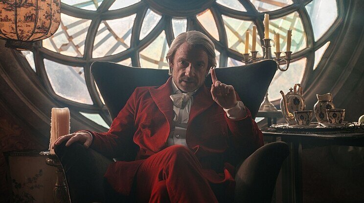 DIEVČA MOMO A ZLODEJI ČASU