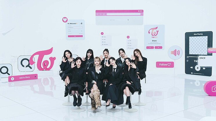 TWICE: ONE IN A MILL10N