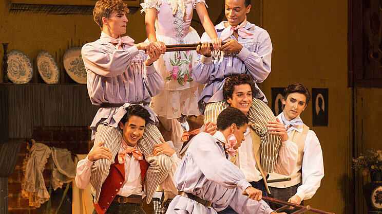 Kráľovský balet: Zle strážené dievča